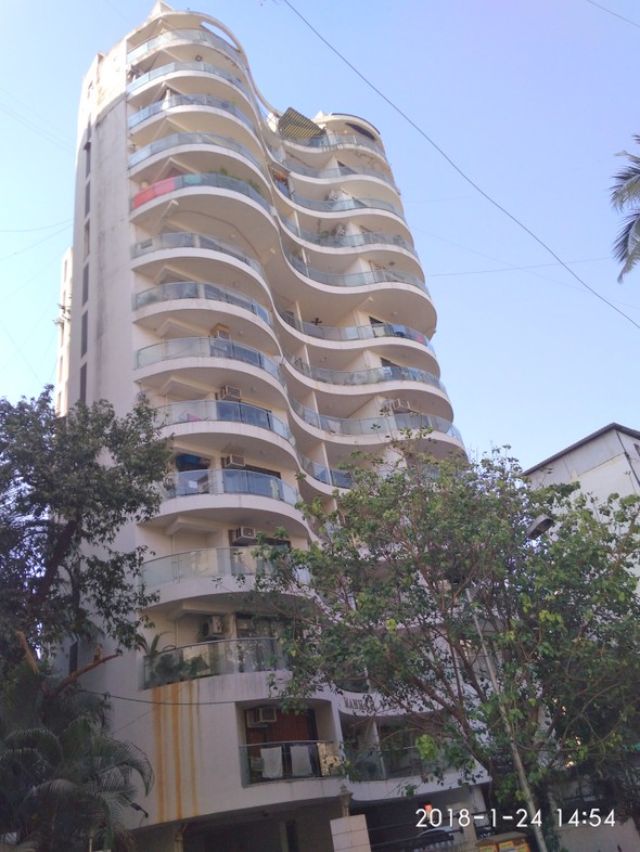 Main - Manhar Villa, Santacruz West